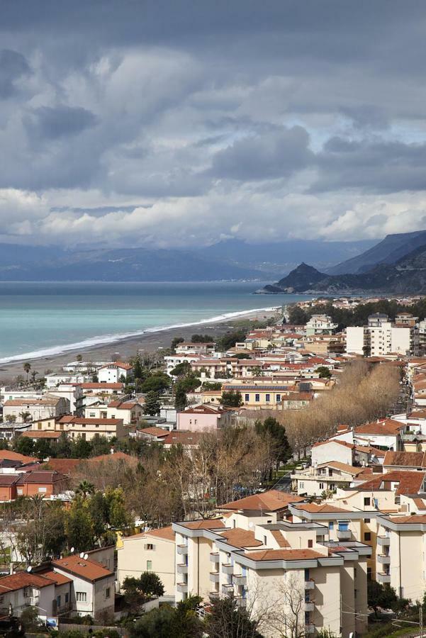 Via Stazione 5 Apartman Praia a Mare Kültér fotó